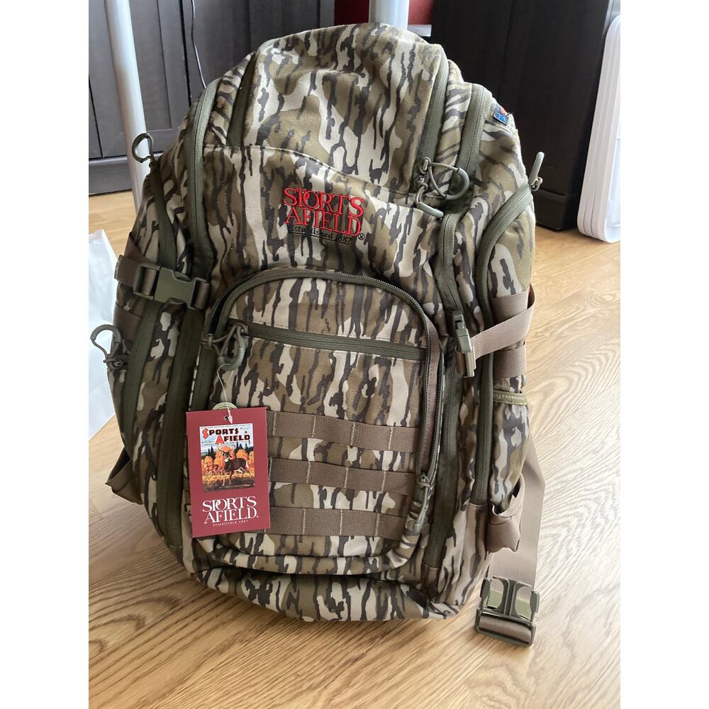 Sports afield missy oak bottomland camouflage hunting padded backpack/daypack